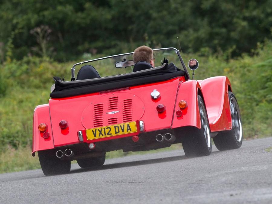  Morgan Plus 8 2012 года  (UK) (фото 12 из 15)